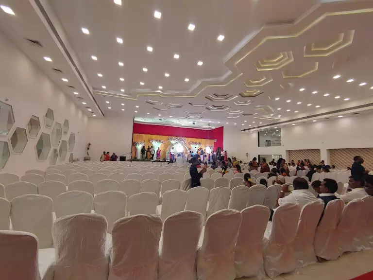 7019 44730922a389 768x576