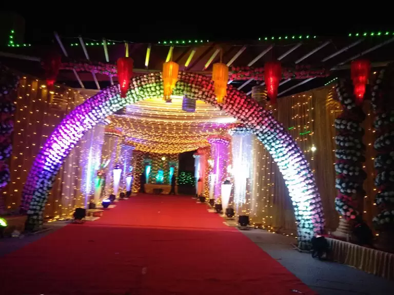 7695 06fa9de66642 1 768x576