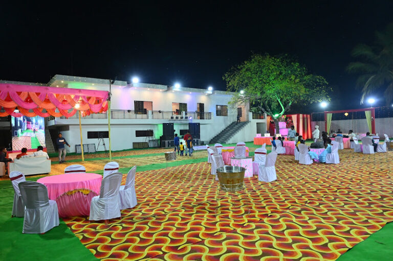 7996 1d0ab929830b 1 768x511