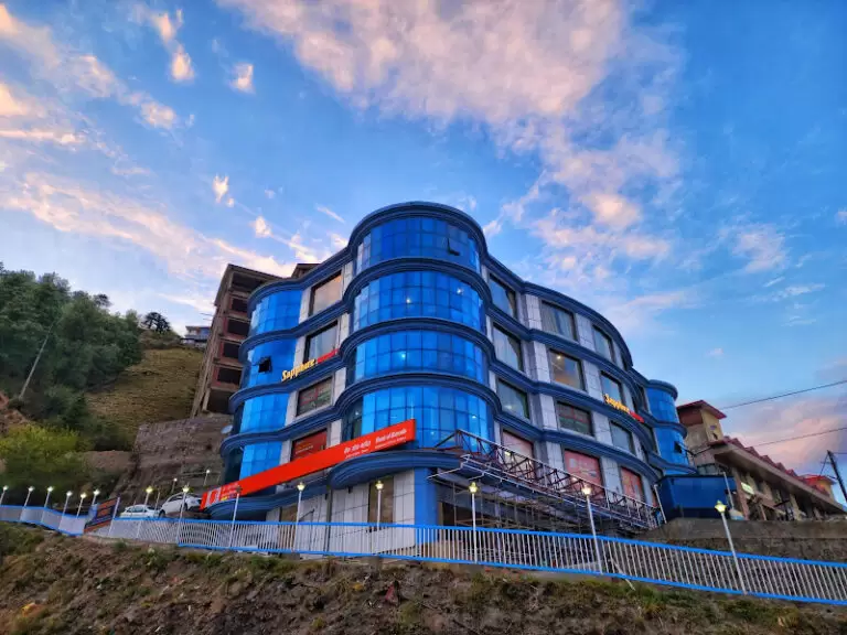 8296 8077ca396821 1 768x576