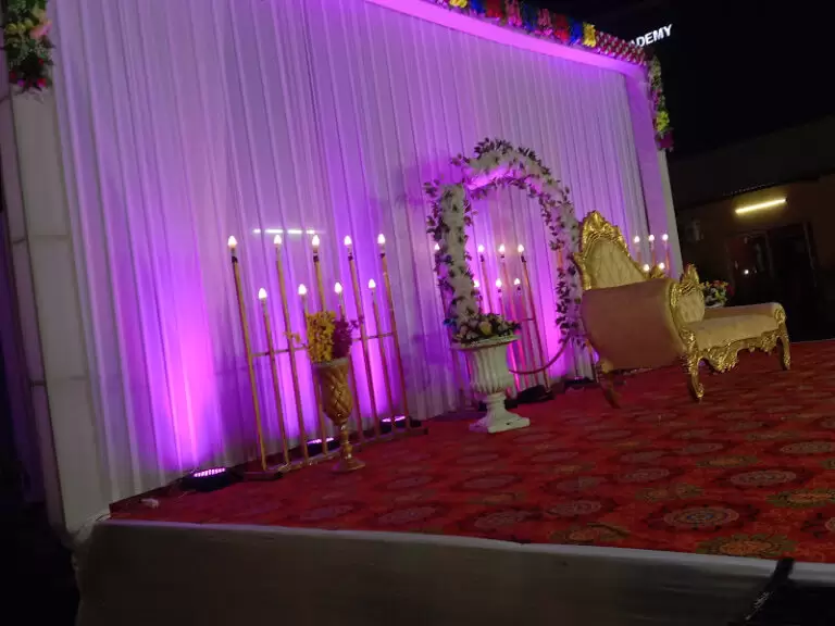 8489 8959d3c98d79 1 768x576