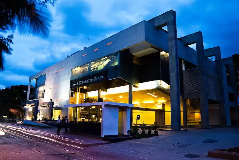 33612 1908b57dd557 768x515