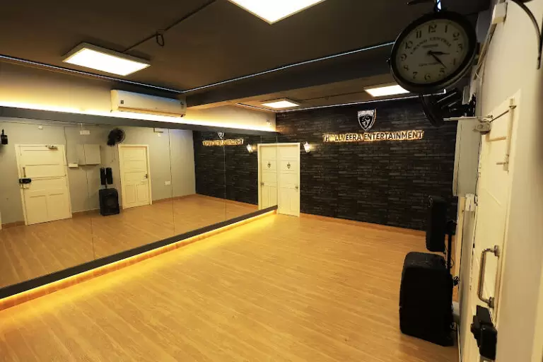 35777 c6d52c9ee306 768x512