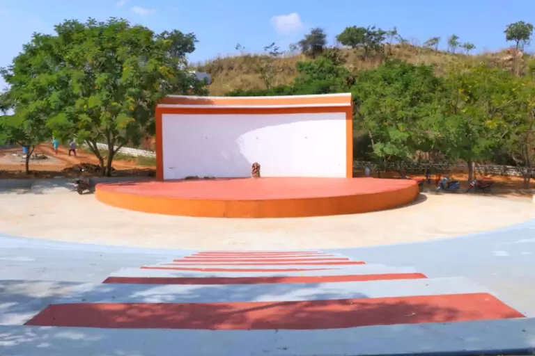 35893 078258dd5d24 768x512