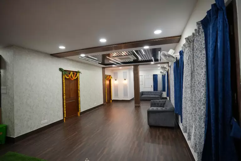 36415 ca7f9c05cc6e 768x513