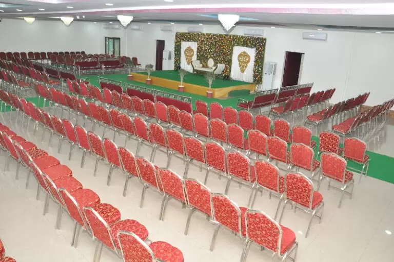 37492 f4b88f103e20 768x511