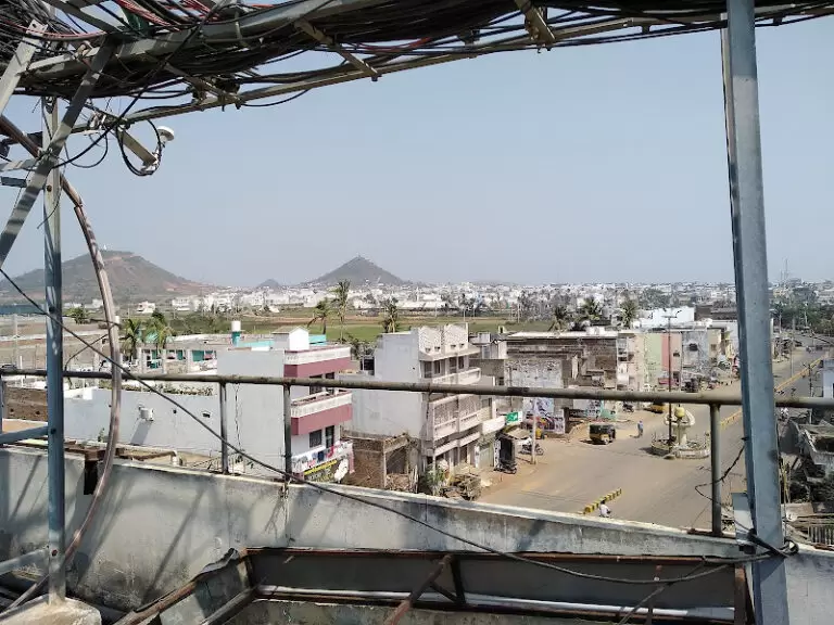 43047 a282a7ebf608 768x576