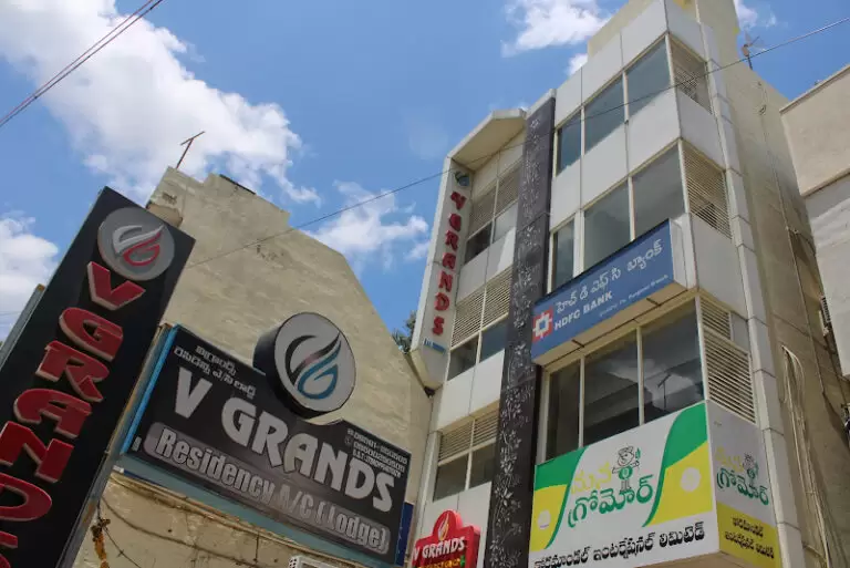 44061 d5d96edc3441 768x513